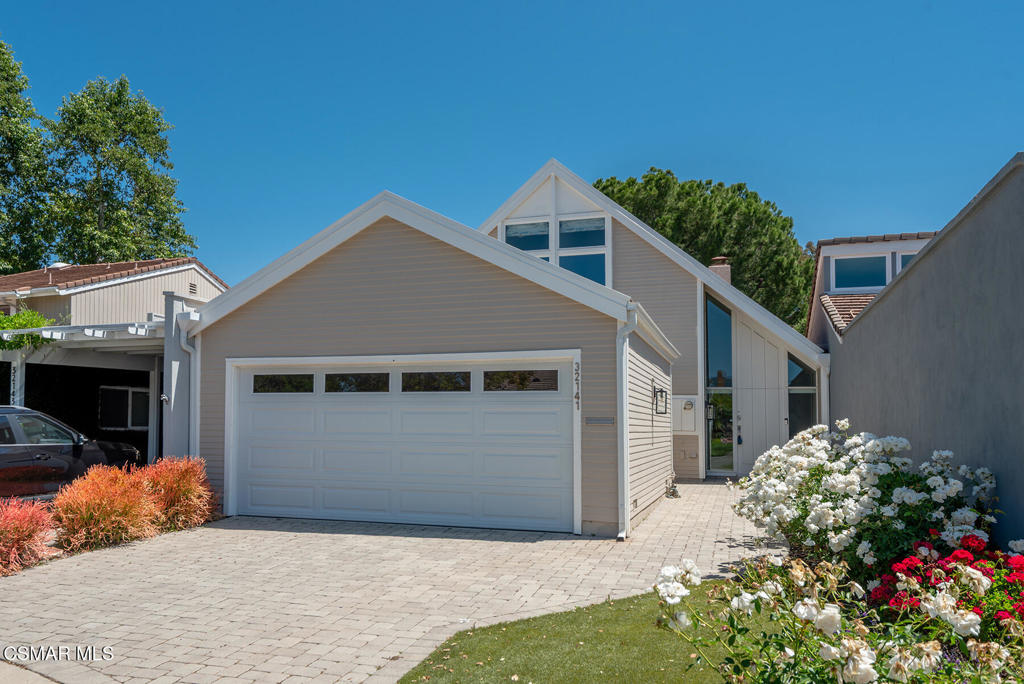 Beautifully Remodeled Turn-Key Townhome in Lakeshore. Welcome to this stunning, move-in-ready townhome nestled in the highly sought-after Lakeshore community, right in the heart of Westlake Village. Perfectly situated on a desirable cul-de-sac, this home offers the ideal blend of style, comfort, and convenience--just steps from one of three swimming pools, a pickleball/paddle tennis court, sand volleyball, a sandy beach, and a private lake dock. Inside, you'll find a gorgeously renovated kitchen featuring quartz countertops, stainless steel appliances, and a spacious eat-in area that opens onto a charming front patio. The open-concept floor plan flows seamlessly with luxury plank flooring throughout the main living areas. A breakfast bar connects the kitchen to the inviting living room, complete with a decorative fireplace. Enjoy serene views of the greenbelt and mature trees from the dining and living rooms, both opening to a peaceful back patio--ideal for indoor-outdoor living.Upstairs are three generously sized bedrooms with vaulted ceilings and abundant natural light, plus two beautifully updated full bathrooms. The primary suite is a true retreat, offering space, comfort, and timeless finishes.Additional features include:Convenient indoor laundry room with washer & dryerDetached 2-car garage with added storageCentral location with easy access to the 101 freewayLocated in the award-winning Las Virgenes School DistrictThe Lakeshore community offers resort-style amenities and is just minutes from Westlake Village's best attractions, including the Sunday Farmer's Market, Stonehaus, upscale and casual dining, boutique shopping, and scenic walking paths.This is the perfect opportunity to live in one of the most desirable communities in Westlake Village--a wonderful place to call home.