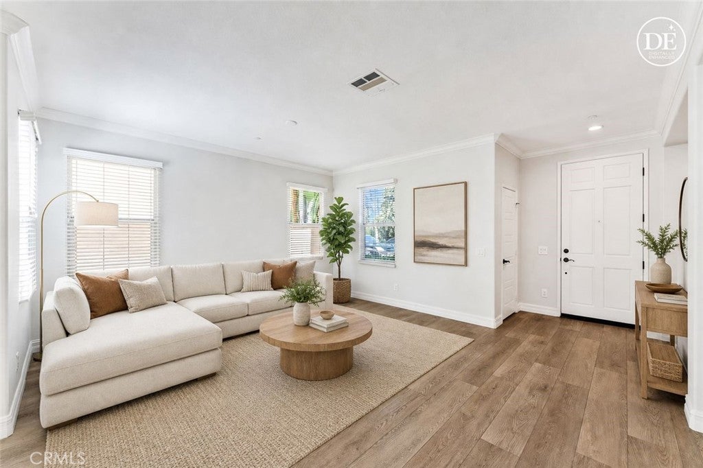 412 E Santa Ana Street