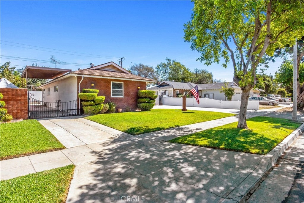 6730 Montclair Dr