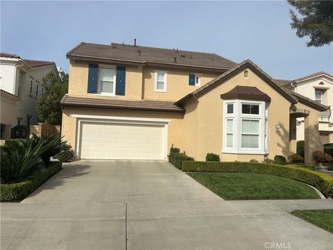 Photo of 7 Heather, Irvine, CA 92620 (MLS # PW26081052)