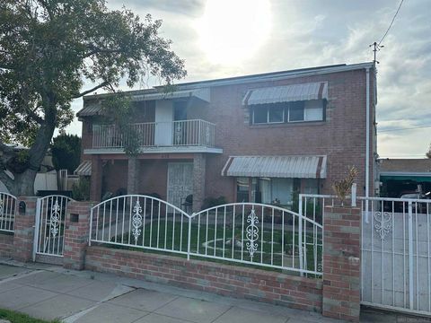 410 S 58th San Diego CA 92114