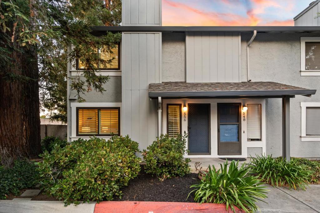 Beautifully updated 2-bedroom / 2.5-bathroom end-unit townhouse in prime W. San Jose location, safe and well-maintained community. Open floor plan flows from a welcoming living room to the nice dining area and private backyard. Upgraded kitchen featuring stainless steel appliances, granite countertops, and abundant cabinetry. Elegant touches throughout the home include dual-pane windows, sun tunnel, and plantation shutters. Two spacious bedroom suites upstairs, each with its own private bathroom. Convenient half-bath serves the main level. In-unit laundry room ,detached one-car garage and the adjacent parking lot providing an extra parking space. HOA covers common area maintenance, roof, water, and garbage. Easy access to Highway 280 and San Tomas Expressway. Super short commute to Santana Row, Westfield Valley Fair, and major tech campuses. Unbeatable location with modern comfort. Come and get this move-in ready townhouse!
