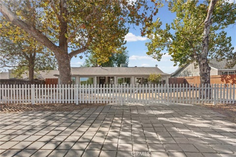Photo of 570 Mesa Grande DR, Shandon, CA 93461 (MLS # NS26218112)