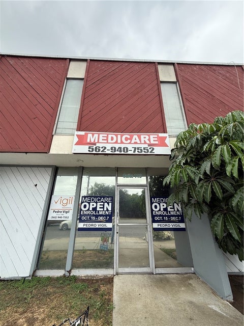 Photo of 7340 Florence Ave AVE #115, Downey, CA 90240 (MLS # DW26159370)