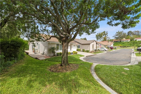 Photo of 27826 TORROBA, Mission Viejo, CA 92692 (MLS # OC26177570)