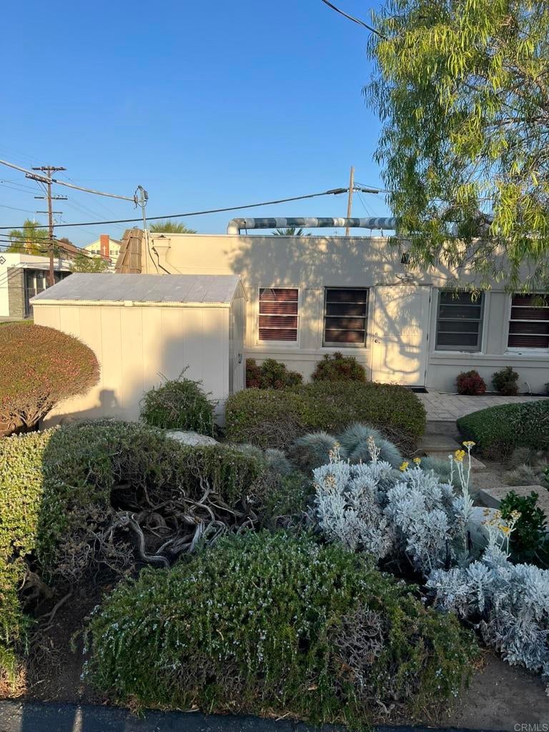 301 N Vine Street