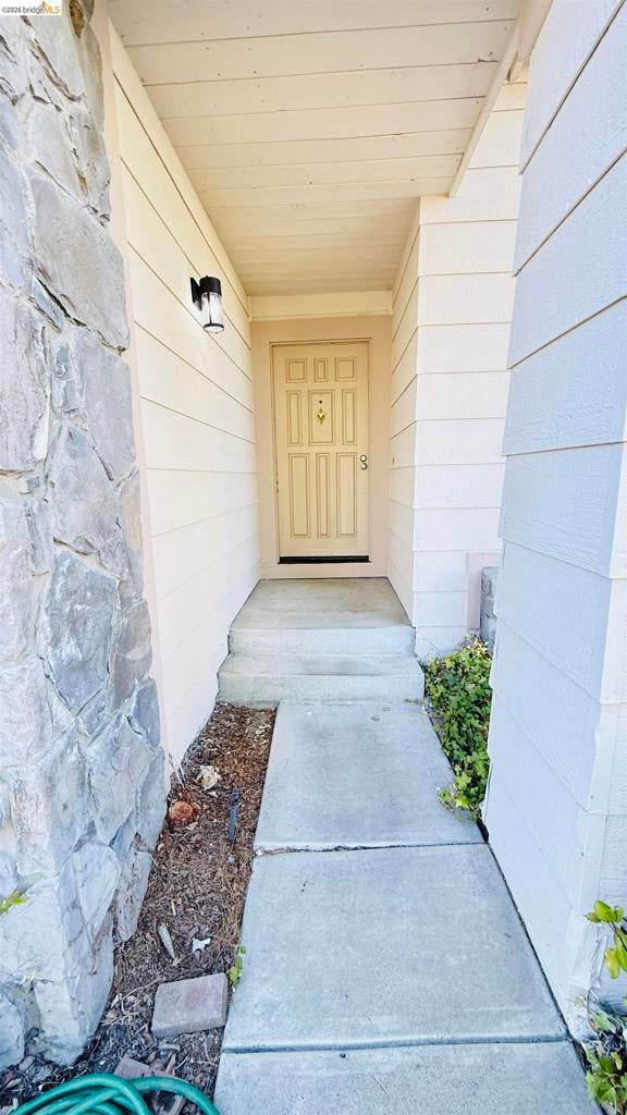 2700 Joshua Ct