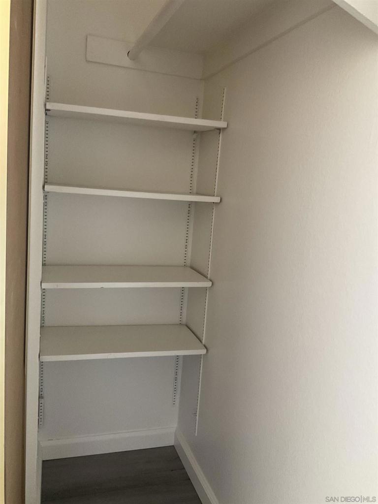 Del Cerro - Residential Lease