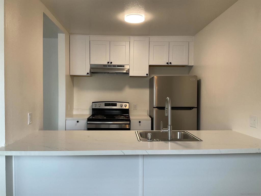 Del Cerro - Residential Lease