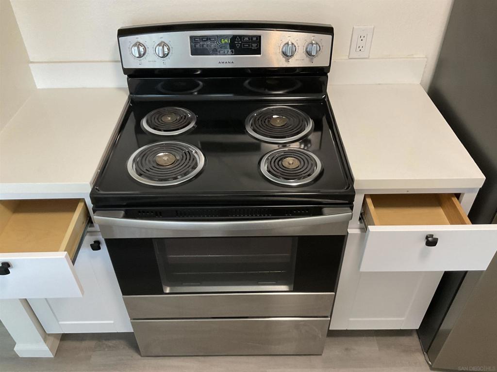 Del Cerro - Residential Lease