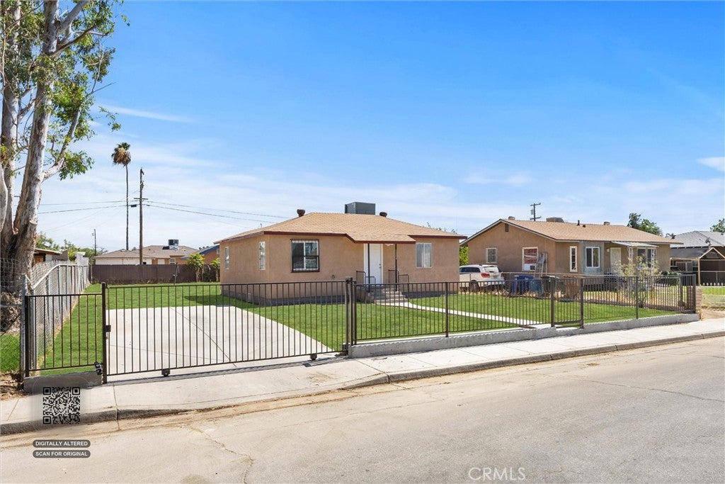 1004 Casino Street