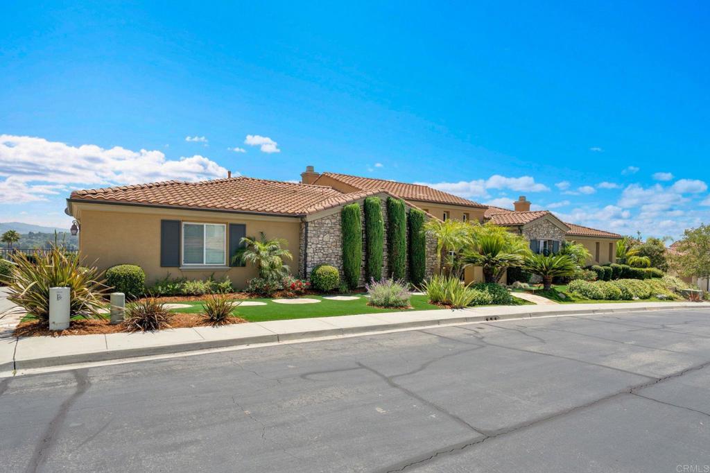 2855 Windstone Glen