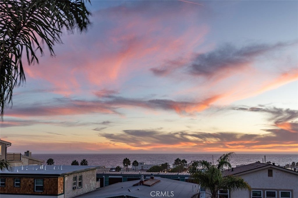 1136 Monterey