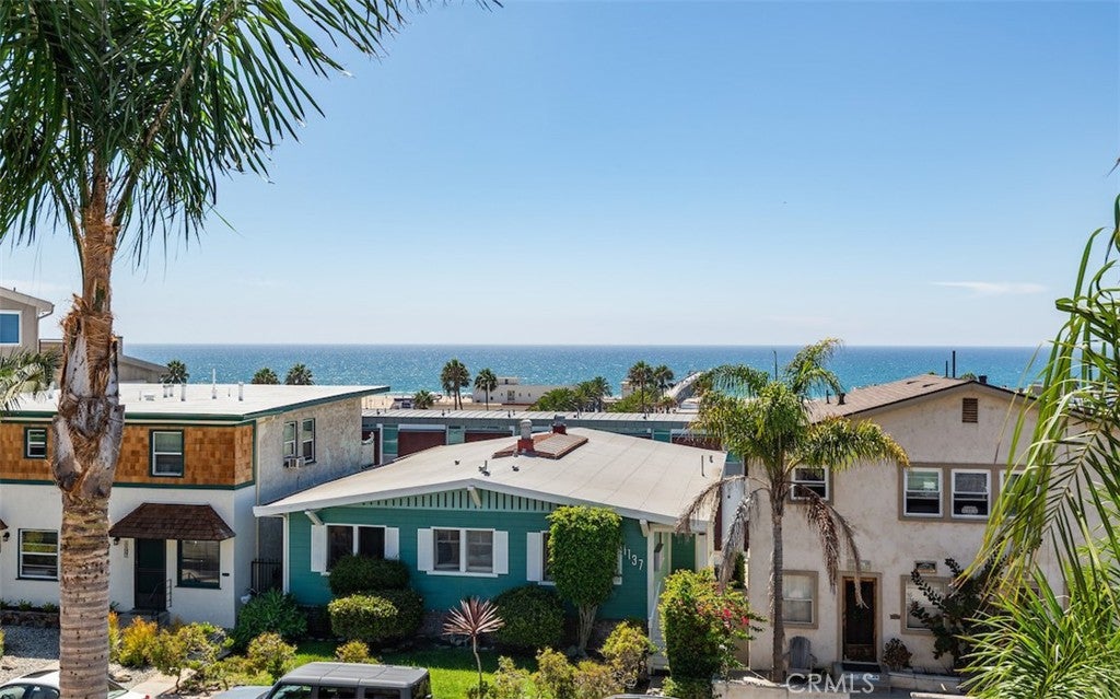 1136 Monterey