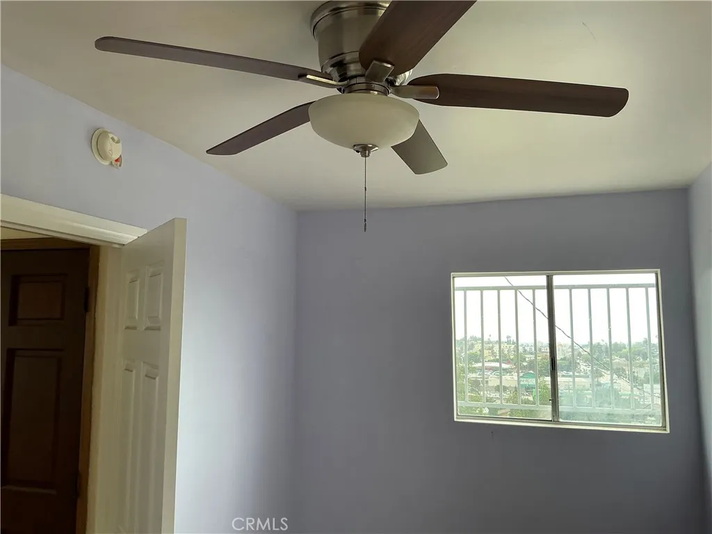 Los Angeles, California 90026, United States, 2 Bedrooms Bedrooms, ,1 BathroomBathrooms,Residential,Active,234009