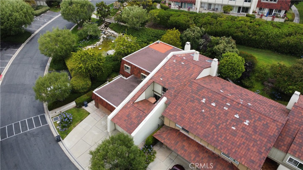 This dream home is located in the Cresta Palos Verde Community. This townhouse boasts three bedrooms and three baths.Its approximately 1,900 square feet offers resort style living. Built in 1972 the move in ready home combines sophisticated finishes with a warm inviting ambiance, perfect for both family living and upscale entertaining. Nestled in the heart of Rolling Hills Estates, the residence offers unparalleled access to the award winning Palos Verdes Peninsula Unified School District.