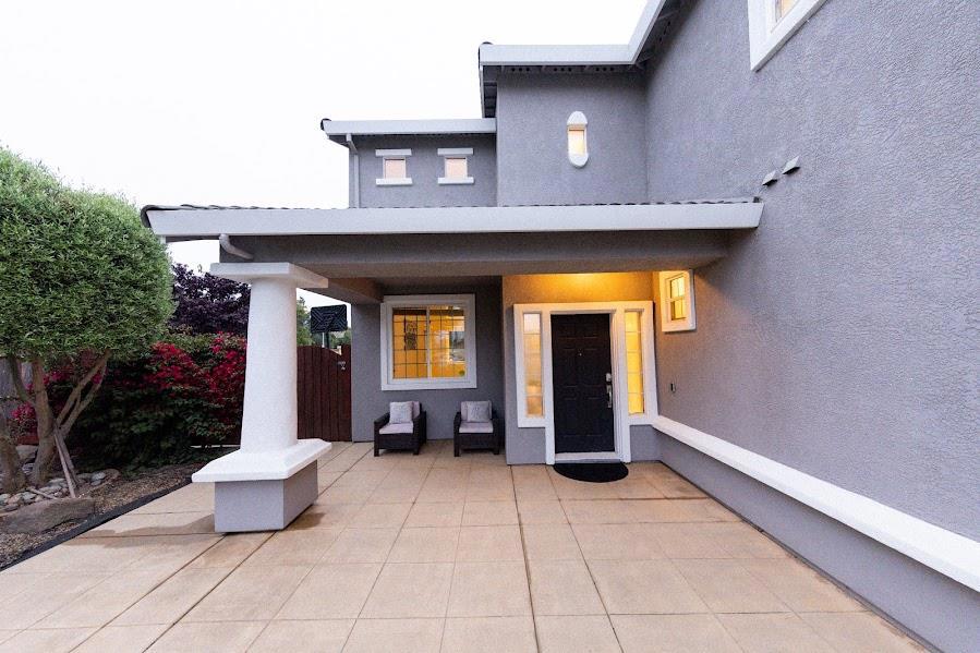 1018 Melville Street