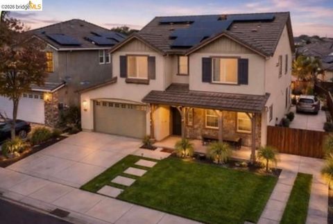 Photo of 8461 Pinehollow Cir, Discovery Bay, CA 94505 (MLS # 41136386)