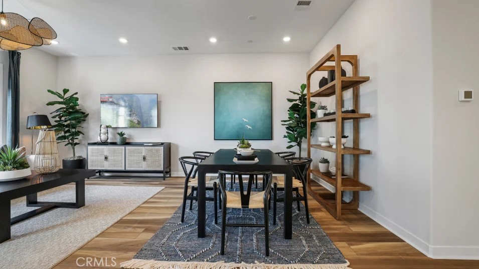 Crest at Metro Heights - Residential