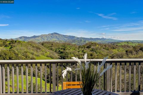 Photo of 3126 3126 Grey Eagle Dr Dr, Walnut Creek, CA 94595 (MLS # 41125385)