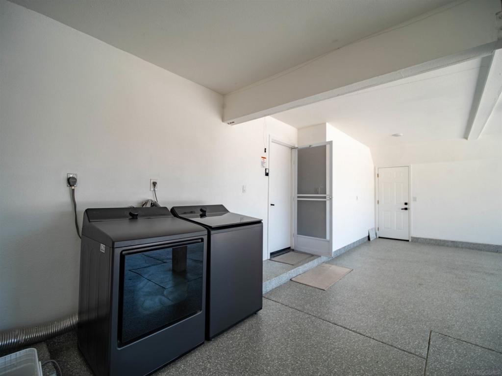 Rancho Bernardo - Residential Lease