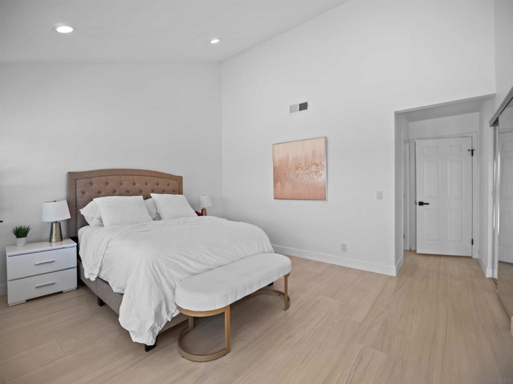 Rancho Bernardo - Residential Lease