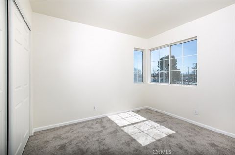 Tiny photo for 805 Jason Court, Lancaster, CA 93534 (MLS # SR26049304)
