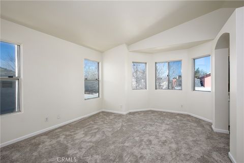 Tiny photo for 805 Jason Court, Lancaster, CA 93534 (MLS # SR26049304)