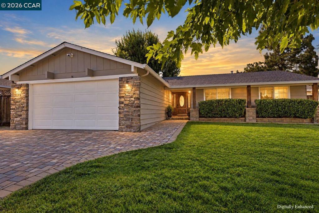 3912 Elkwood Ct