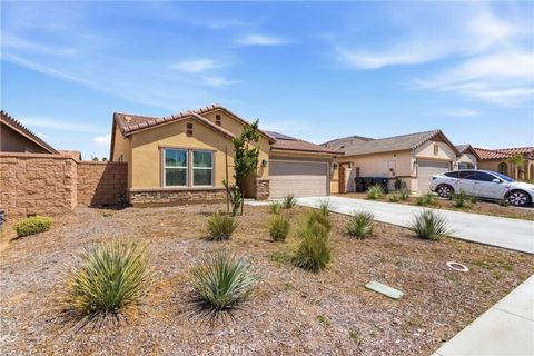 Tiny photo for 22724 Blacktail Way, Nuevo, CA 92567 (MLS # IG26087740)