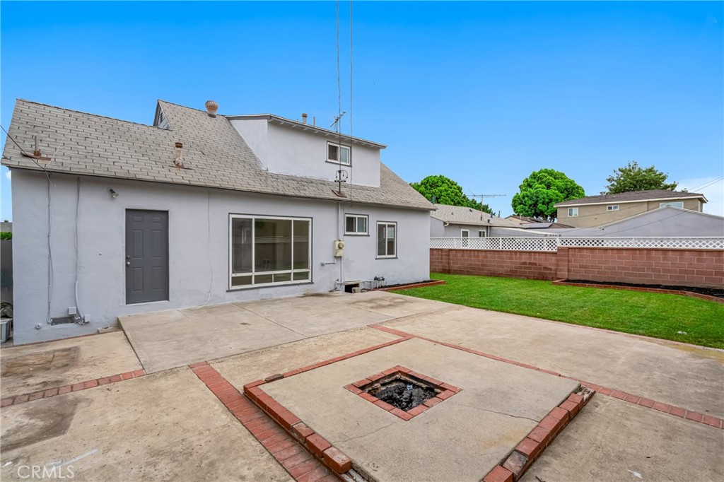 Flower Tract - Residential