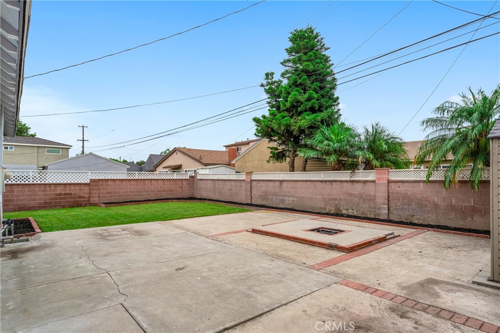 Flower Tract - Residential