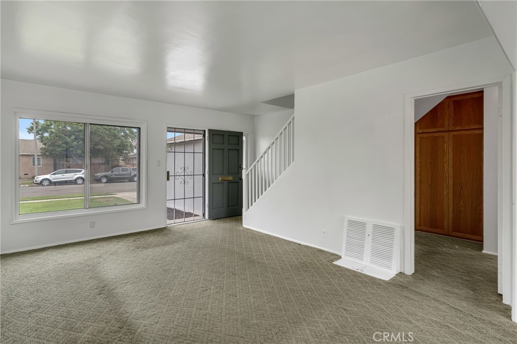 Flower Tract - Residential