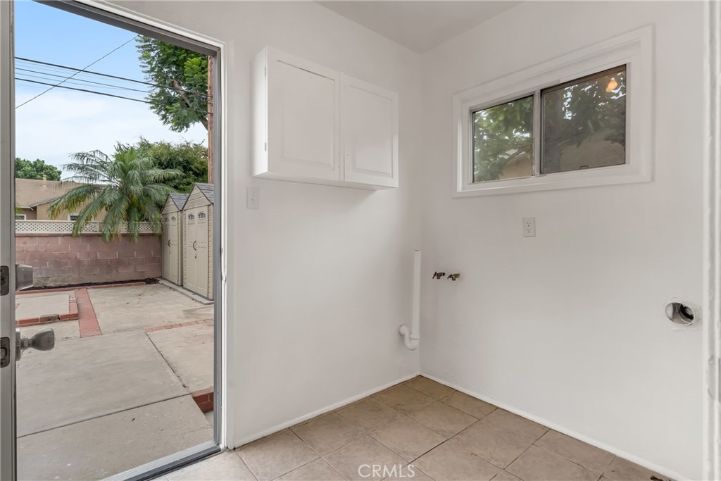 Flower Tract - Residential