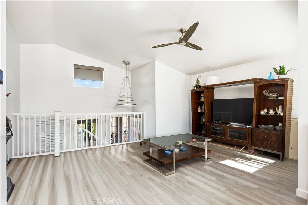 40514 Aster Pl
