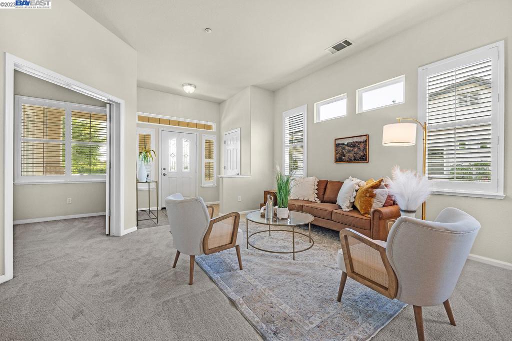 SUMMERSET 3 - Residential