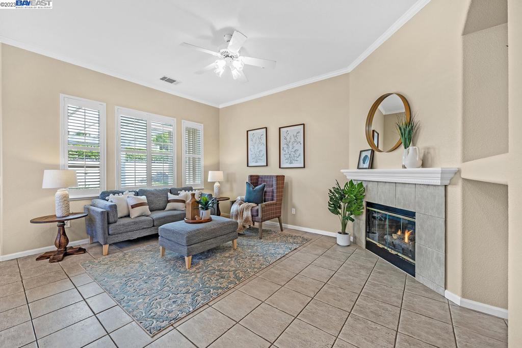 SUMMERSET 3 - Residential