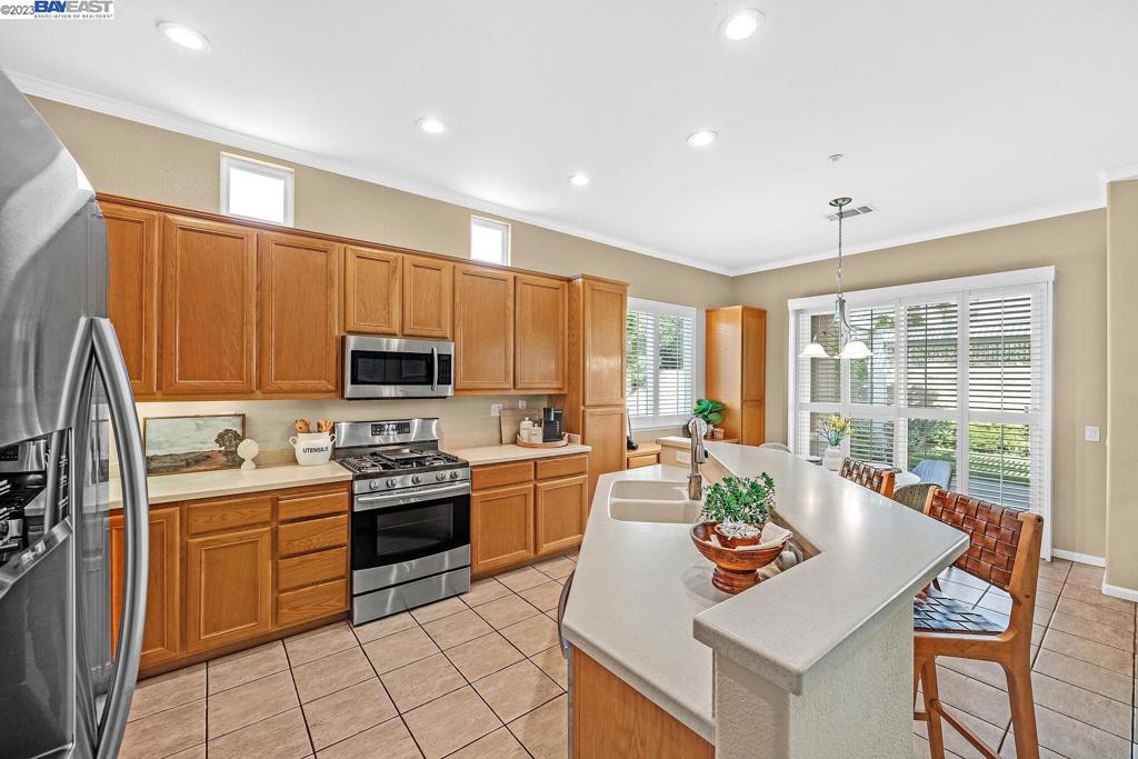 SUMMERSET 3 - Residential