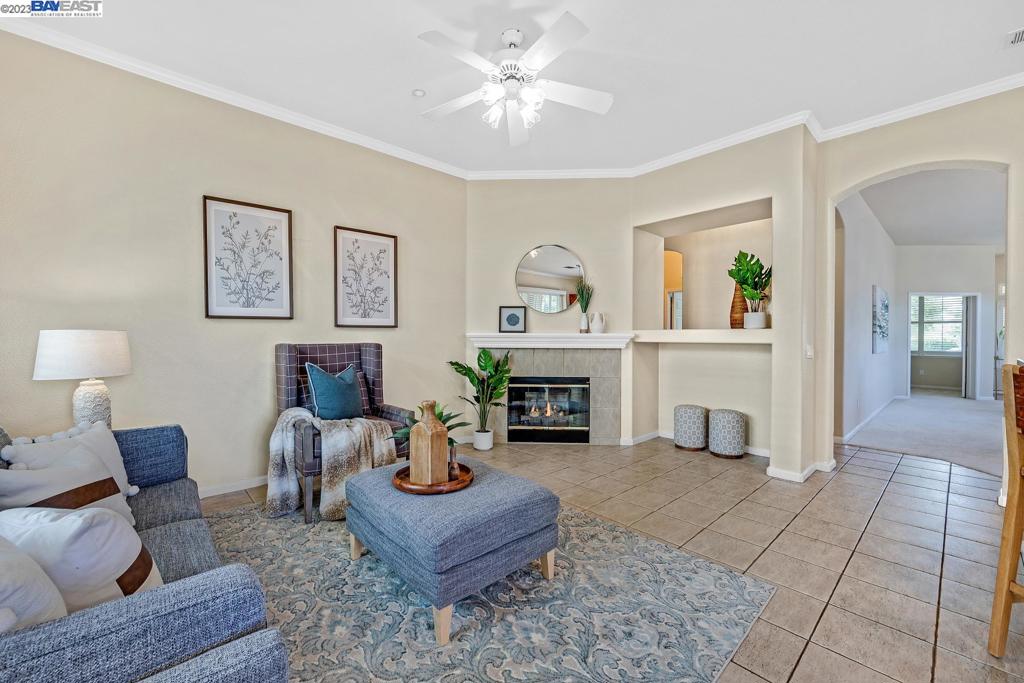 SUMMERSET 3 - Residential