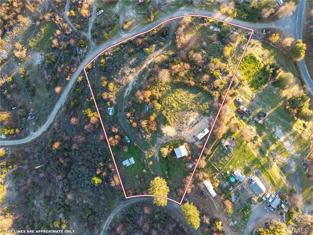 Photo of 3934 High Ridge Court, Oroville, CA 95965 (MLS # SN25278870)