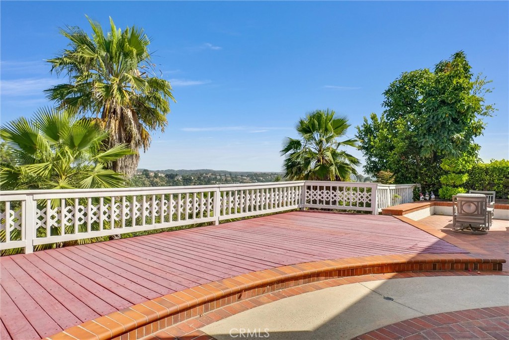 1522 Sunbluff Drive