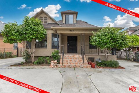 Photo of 1492 W 28th Street, Los Angeles, CA 90007 (MLS # 26640973)