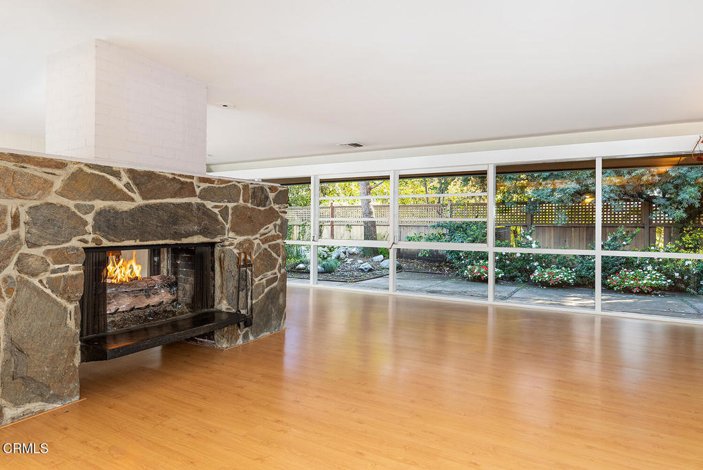 670 Westbridge Place