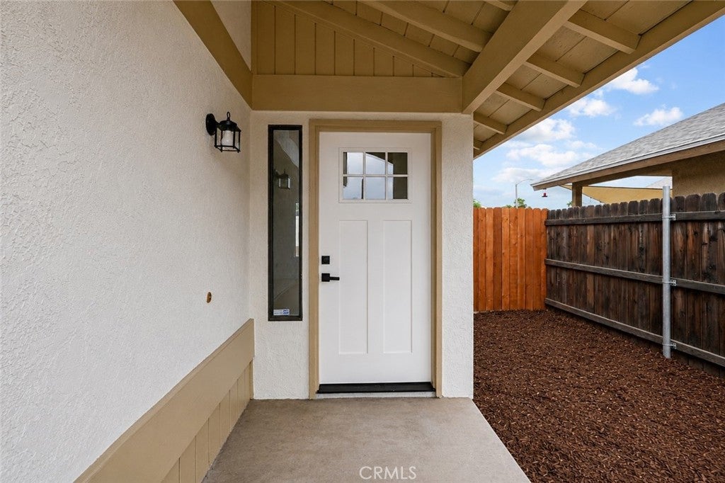 13881 Elmwood Ct