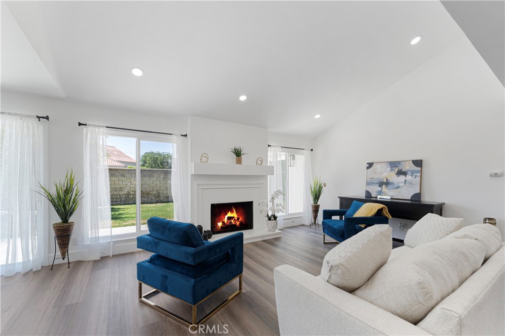 12202 Silva Place