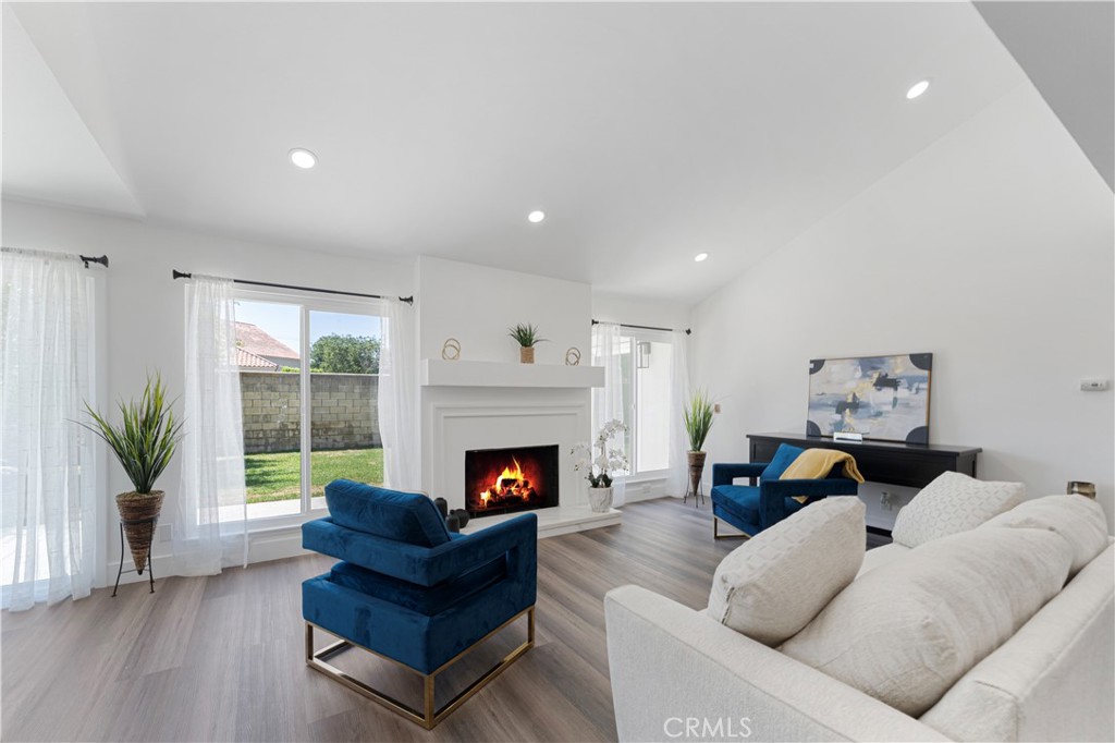 12202 Silva Place