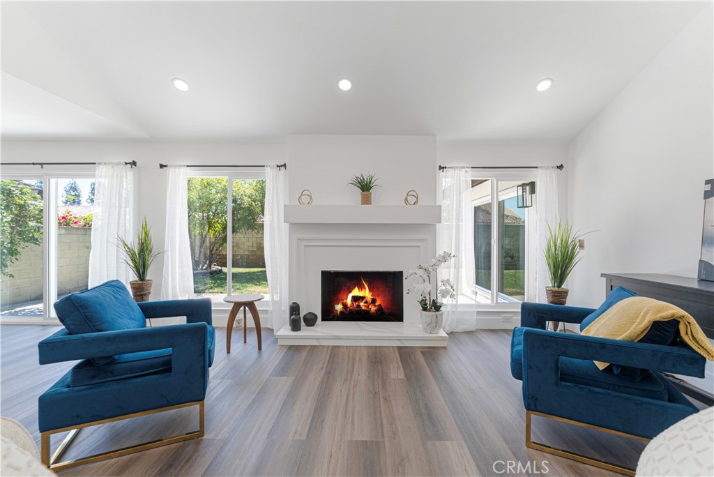 Model-Perfect Single-Story Home in the Cerritos ABC SCHOOL DISTRICT – Completely Remodeled & Move-In Ready. THIS HOME QUALIFIES FOR A $20,000 GRANT**Step into this stunning, model-like residence that has been extensively remodeled with exceptional attention to detail. This beautiful three-bedroom, two-bathroom home offers an open and airy layout with soaring high ceilings, creating a sense of space and comfort throughout.
The home features a brand-new central AC and heating system, ensuring year-round comfort. The chef-inspired kitchen is a showstopper, equipped with brand-new appliances, elegant quartz countertops, and sleek modern cabinetry—perfect for entertaining or everyday living.
Enjoy peace of mind with new double-pane windows, recessed LED lighting, and remodeled bathrooms designed with style and functionality in mind. Additional upgrades include new closet doors, a spacious two-car attached garage, and a generously sized backyard ready for your personal touch—ideal for gatherings, gardening, or future expansion. One-year warranty included!