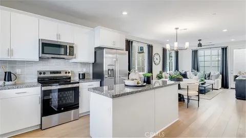 1250 Yeager Avenue, Rialto, CA 92376 - MLS#: SW25178891