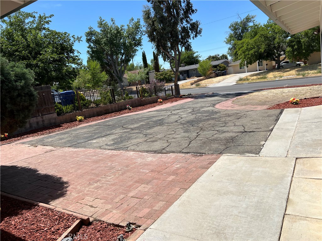 39042 Ocotillo