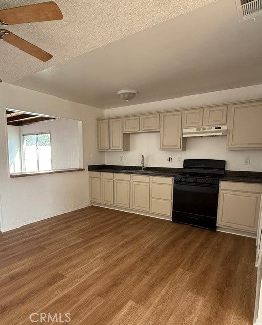 7951 Temecula